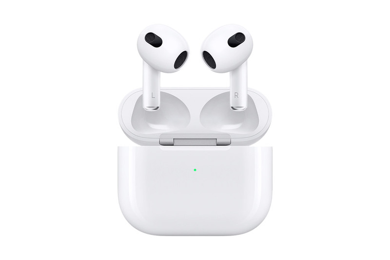 Với công nghệ Adaptive EQ AirPods 3 mang đến trải nghiệm tuyệt vời cho người dùng Với công nghệ Adaptive EQ AirPods 3 mang đến trải nghiệm tuyệt vời cho người dùng